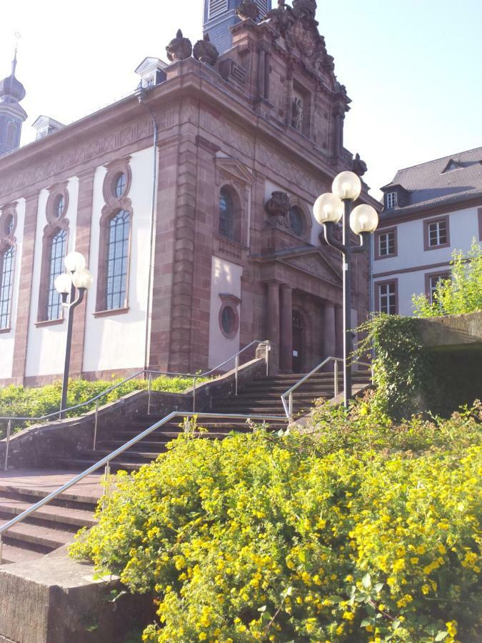 Gaestehaus Am Kloster Блискастель Экстерьер фото